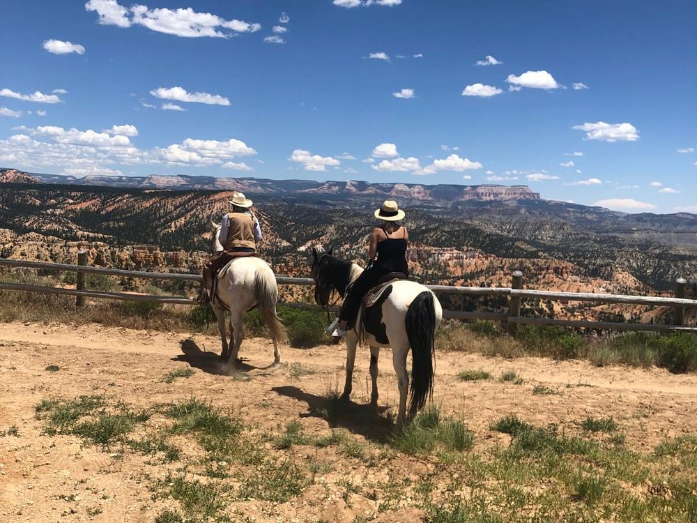 Balade à cheval au bord de Bryce Canyon